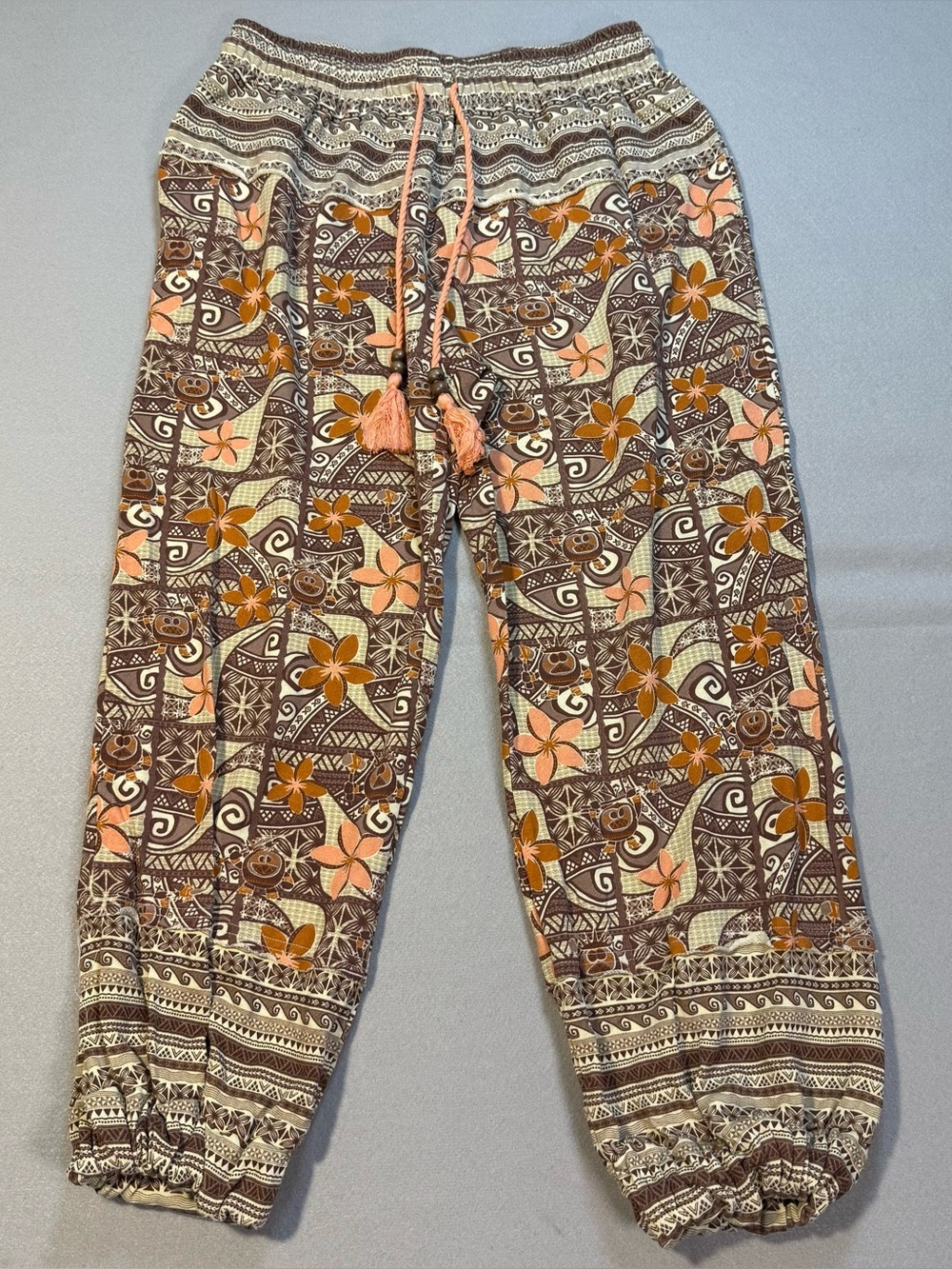 Disney Moana Tiki Lounge Jogger Pants Women’s Large Tribal Floral Tassel Boho